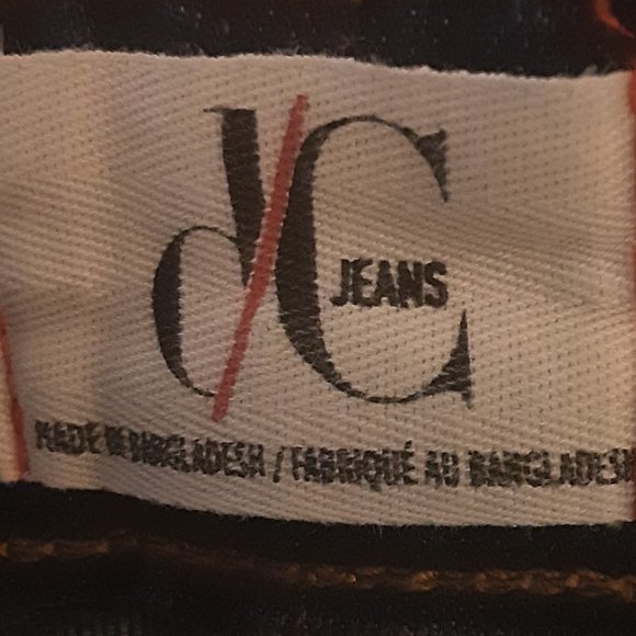 DC Jeans, Dark Wash, Straight Leg, Mid-Rise, Cropped. Size 20 - Picture 9 of 11